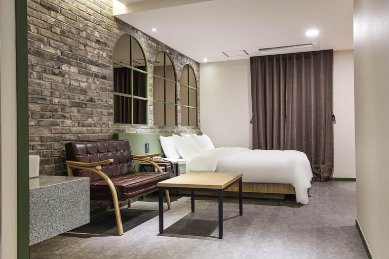 Bedroom 2, Yangju Signal Drive-In Hotel, Yangju