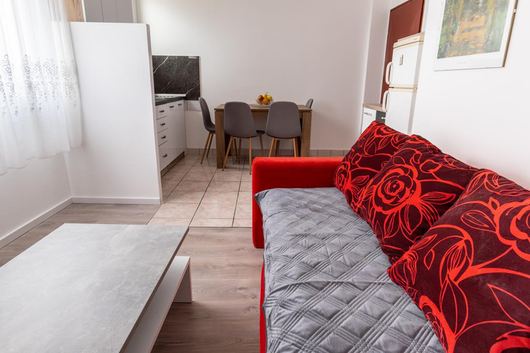 Bedroom 2, Starman Apartments, Pag