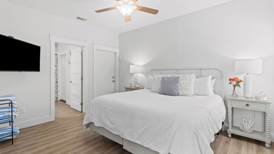 Bedroom 3, Pool, Firepit, Near Miramar Beach Access Blue Surf Lane by Avantstay, Walton