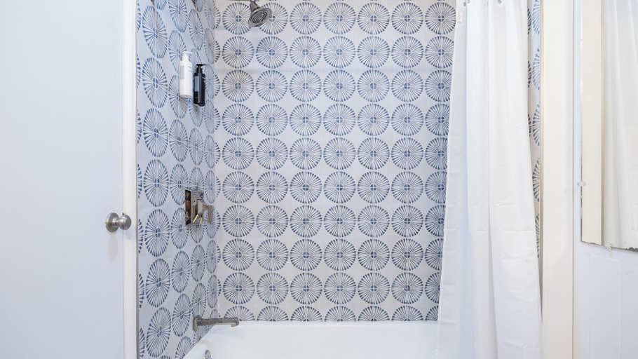 Bathroom 4, California Dreamin by Avantstay Private Pool + Fire Pit Near the Beach, San Diego