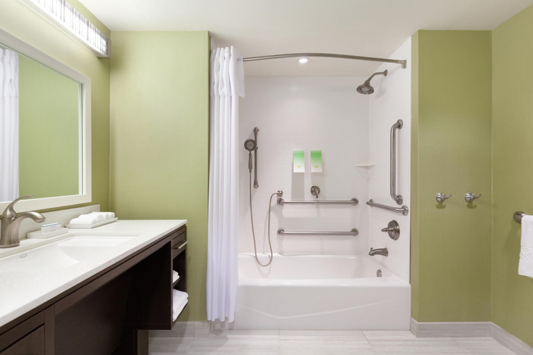 Bathroom 4, Home2 Suites by Hilton Seattle Airport, Tukwila