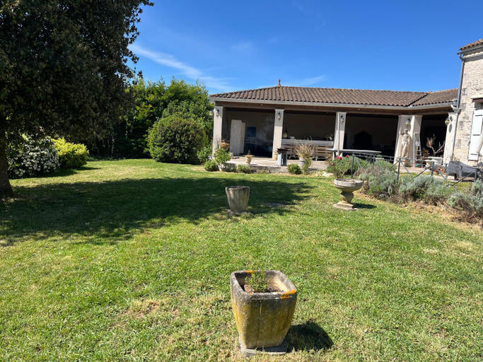 Others 3, La Revetizon, Charente-Maritime