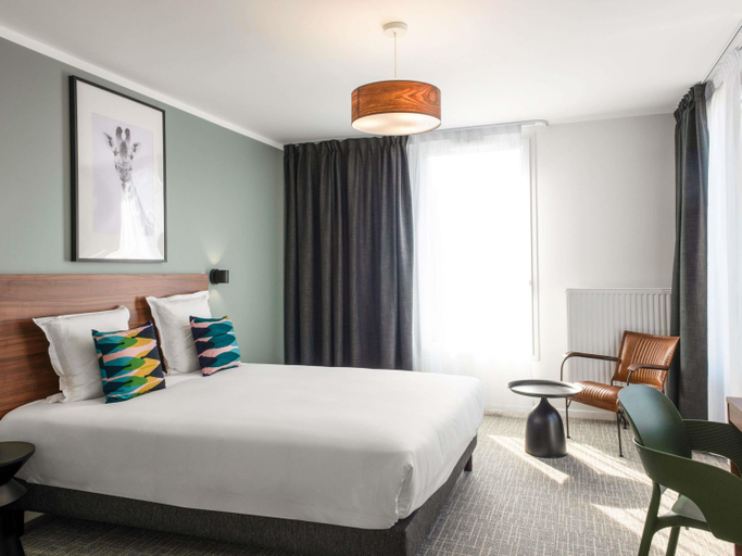 Bedroom 2, Aparthotel Adagio Access Lille Villeneuve-d'Ascq, Nord