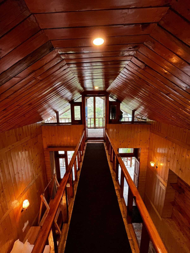 Interior 4, Obvallata Lotus, Kullu