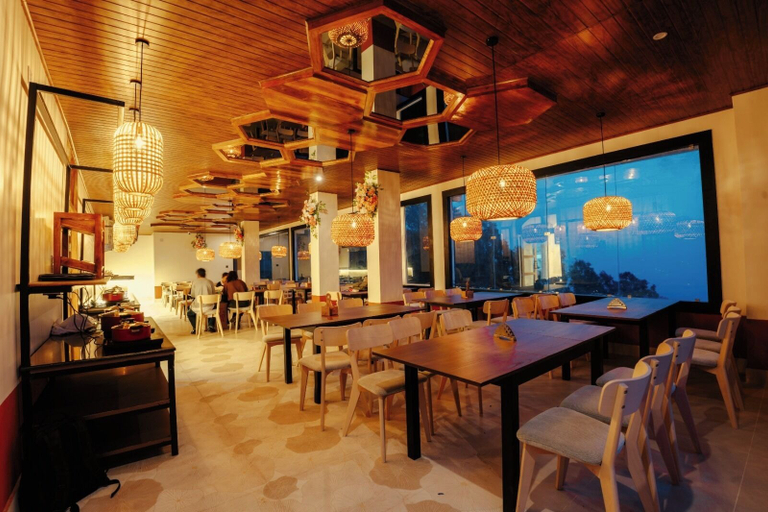 Dining 5, The Golden Recurve Spa & Casino, South Sikkim