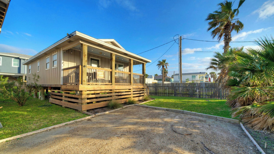 Exterior & Views 2, Kenna's Kabana by Avantstay Walk to Beach, Nueces