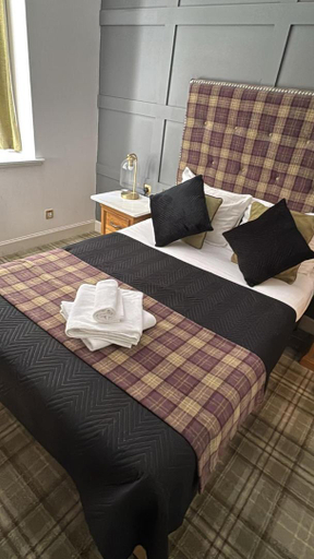 Bedroom 2, Royal Dunkeld Hotel, Perthshire and Kinross