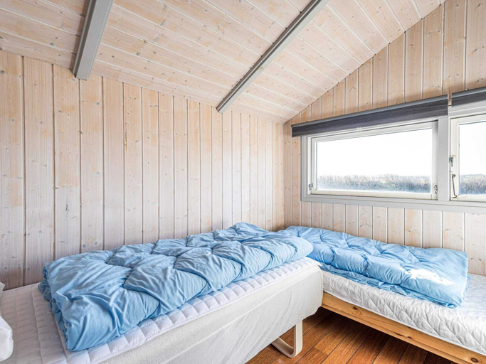 Bedroom 2, 4 Star Holiday Home in Hvide Sande, Ringkøbing-Skjern