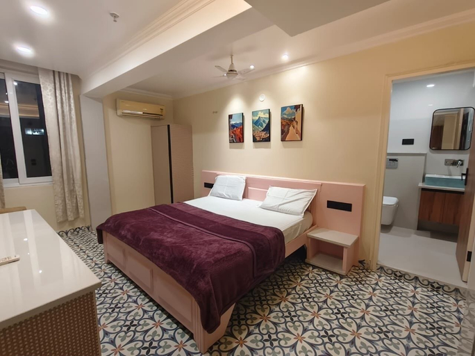 Room 5, Hotel Pontika, Sirmaur