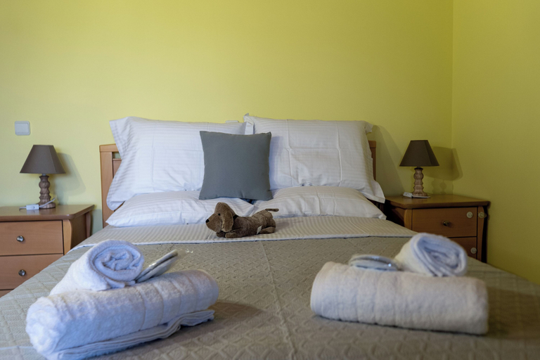 Room 2, Amaryllis Haus, Ionian Islands