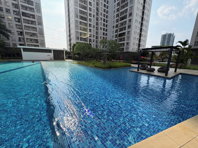 Pool 5, Sunrise Riveside Luxury Apartment, Nhà Bè