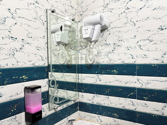 Bathroom 5, HOTEL ROYAL RESIDENCY, Delhi