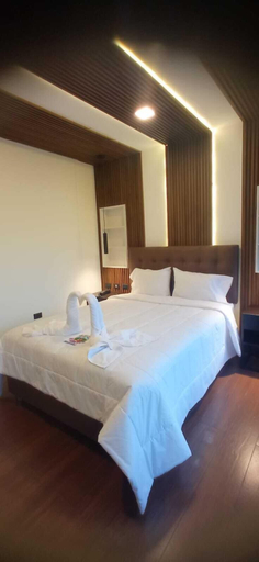 Others 2, HOTEL EL CASTOR, Huaraz