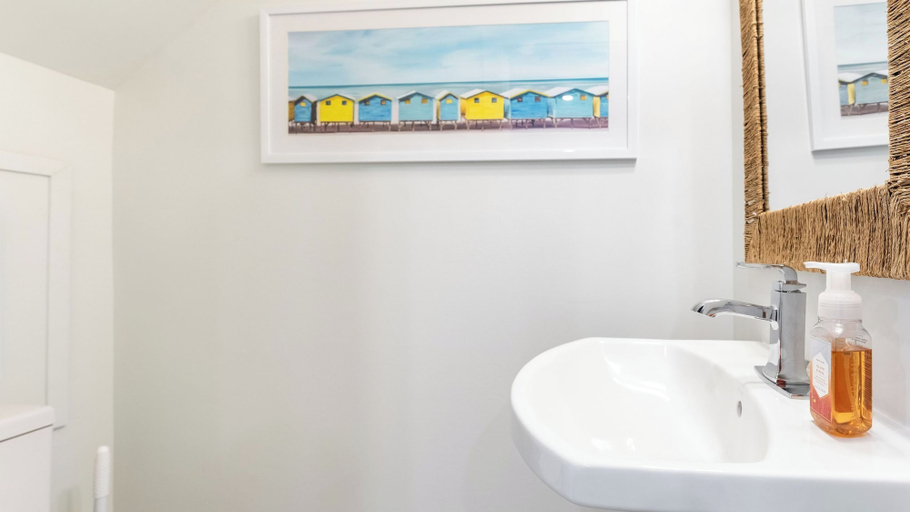 Bathroom 4, Paradise Point by Avantstay Golf Course Living, Monroe