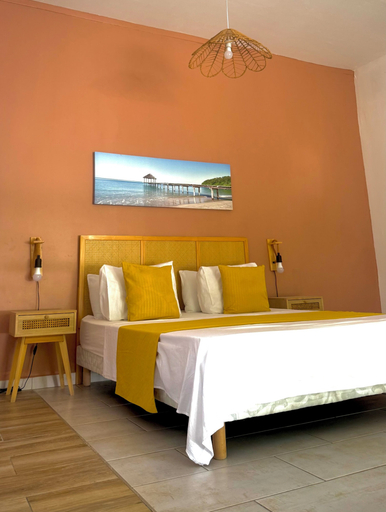 Room 5, La Kaz by Kaz Kafe