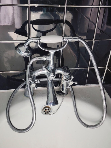 Hand-held showerhead, The Limes Hotel, Lincolnshire