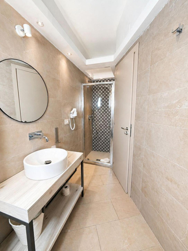 Bathroom 4, Borgo di Riaci Beach Resort, Vibo Valentia