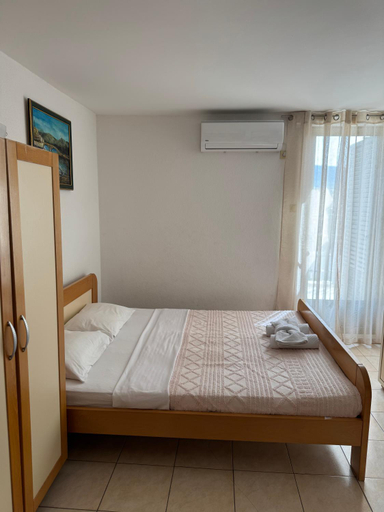 Bedroom 2, Apartments Top of Budva