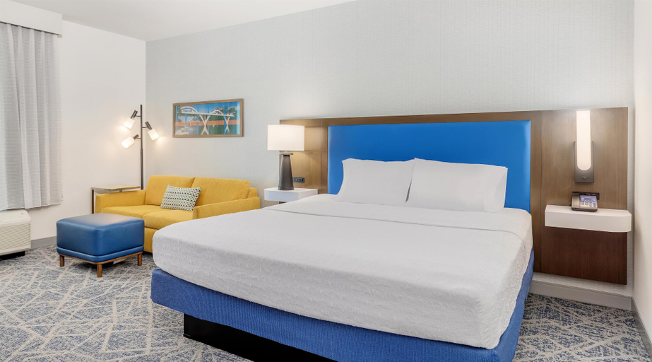 Bedroom 3, Hampton Inn & Suites Grants Pass, Josephine