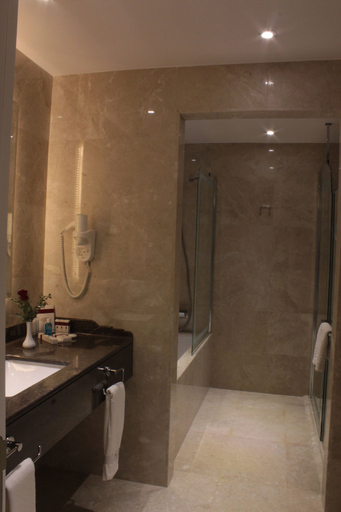 Bathroom 5, Rotta Hotel İstanbul, Bağcılar