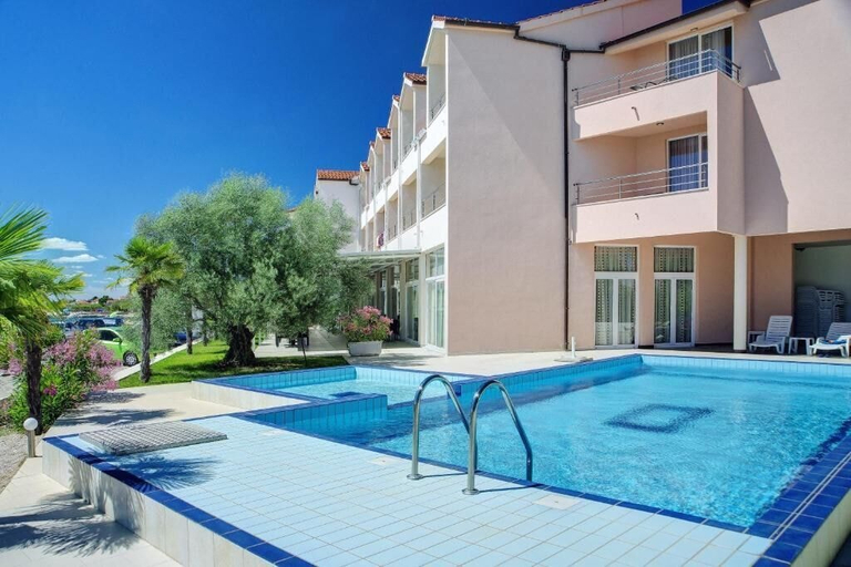 Sport & Beauty 4, Hotel Duje, Vodice