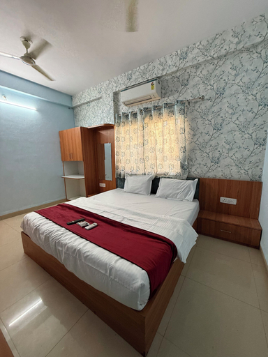 Room 1, Hotel Sutlaj, Indore