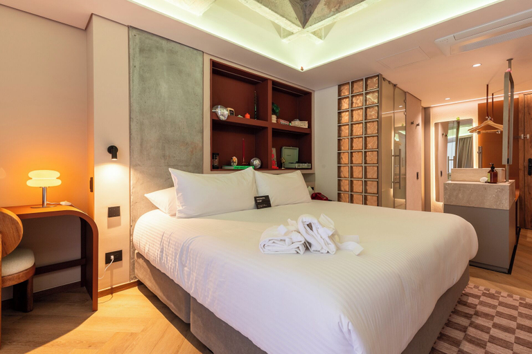 Room 2, BoH Collection, Medellín