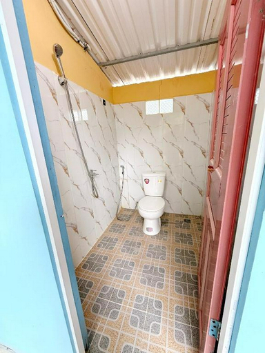 Bathroom 3, Garden Hostel Koh Rong, Sihanoukville