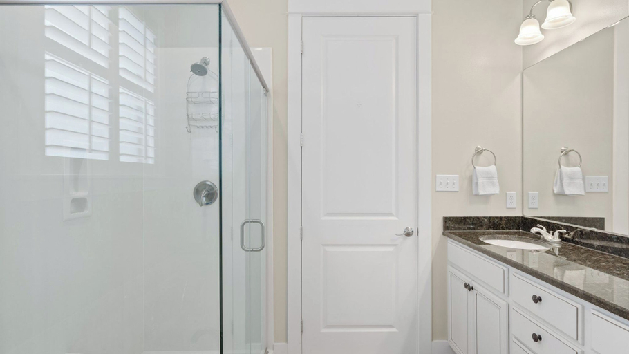 Bathroom 4, Teal Dreams by Avantstay 3 Blocks to Beach, Back Patio Seating, Walton