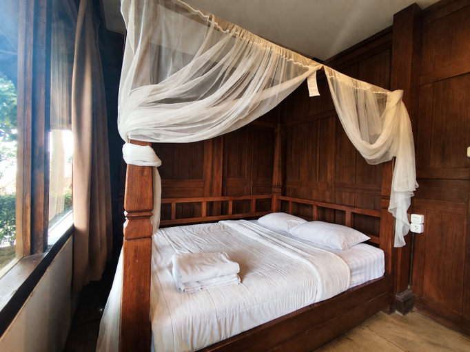 Dulang Resort & Resto Room Type - Family Room