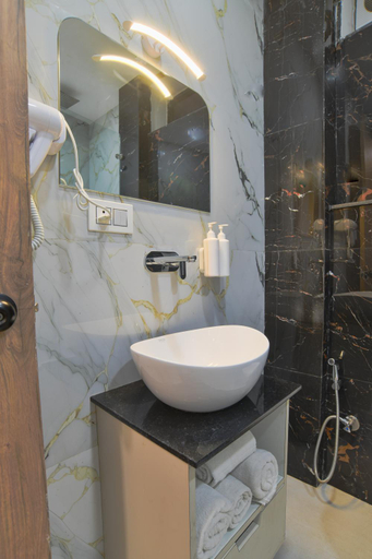 Bathroom 5, Aceotel Select Virat, Vijay Nagar, Indore
