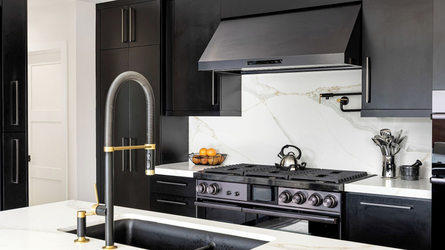 Interior 4, Seal Beach Escape by Avantstay Modern Home + Fireplace Prvte Courtyard + Walk to Beach + Dining, Orange
