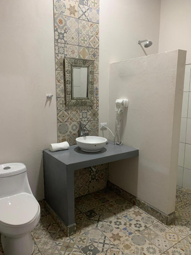 Bathroom 4, Hacienda Escondida 10min to Airport, Alajuela