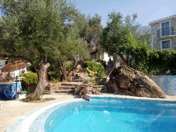 Pool 3, Resort Maslinjak
