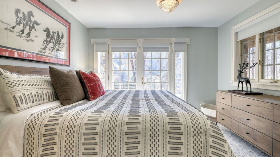 Bedroom 3, Hamersmith Hollow Retreat by Avantstay Mountain Views, Madison