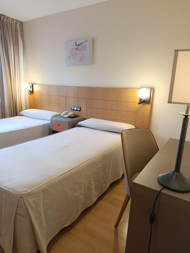 Bedroom 3, Hotel Villa de Zaragoza, Zaragoza