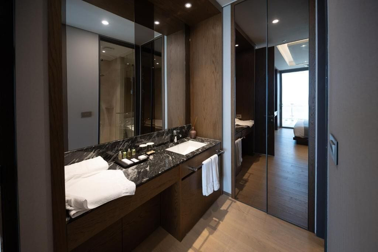 Bathroom 3, Haeundae Beach Restmons, Gijang