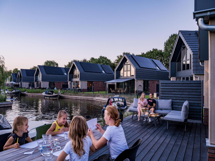 Sport & Beauty 2, Villa in Balk with Private Jetty, Gaasterlân-Sleat