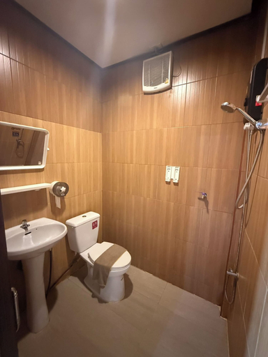 Bathroom 3, Hug Wang Homestay, Wang Saphung