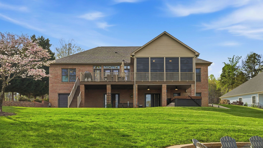 Exterior & Views 2, Kool Breeze by Avantstay Boat Ramp + Hot Tub, Catawba