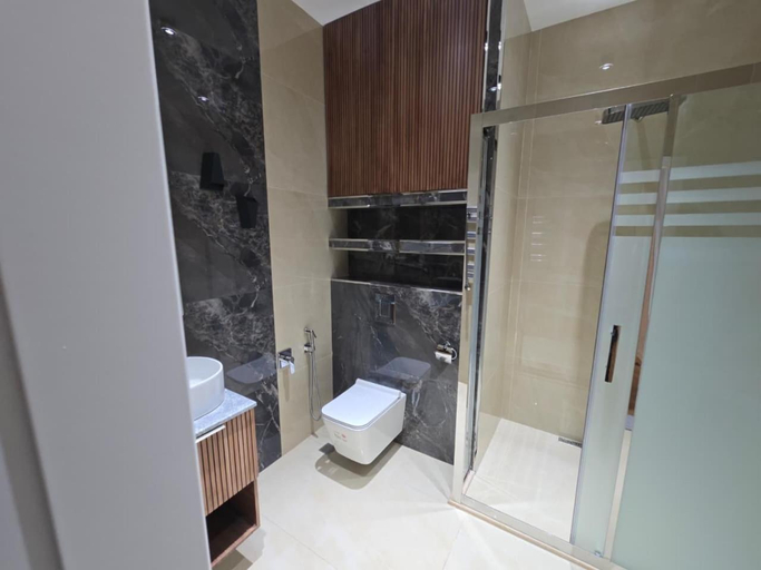 Bathroom, Panorama, Baku