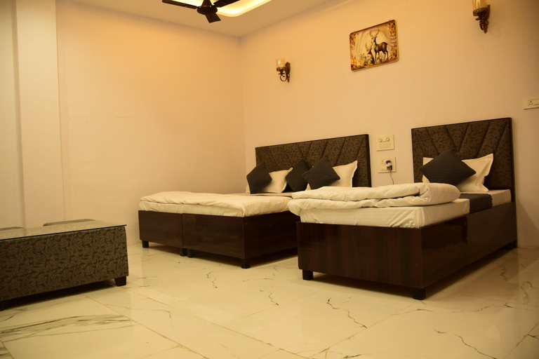 Spa 5, Hotel Bhatner Inn, Hanumangarh