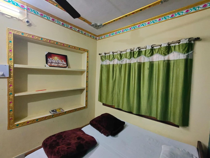 Room 5, Shanti rest Station Rd, Gaya