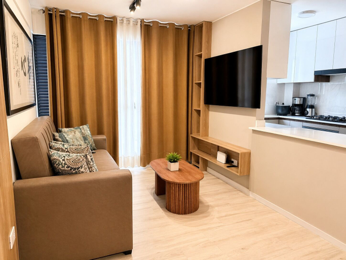 Living area 5, Elegant Apartment Modern Design - 1006, Lima