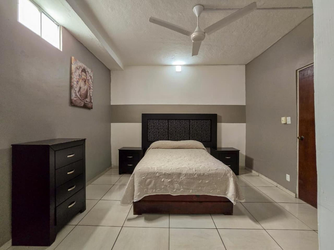 Bedroom 4, Hotel Casa Barcelona San Luis Potosi, San Luis Potosí