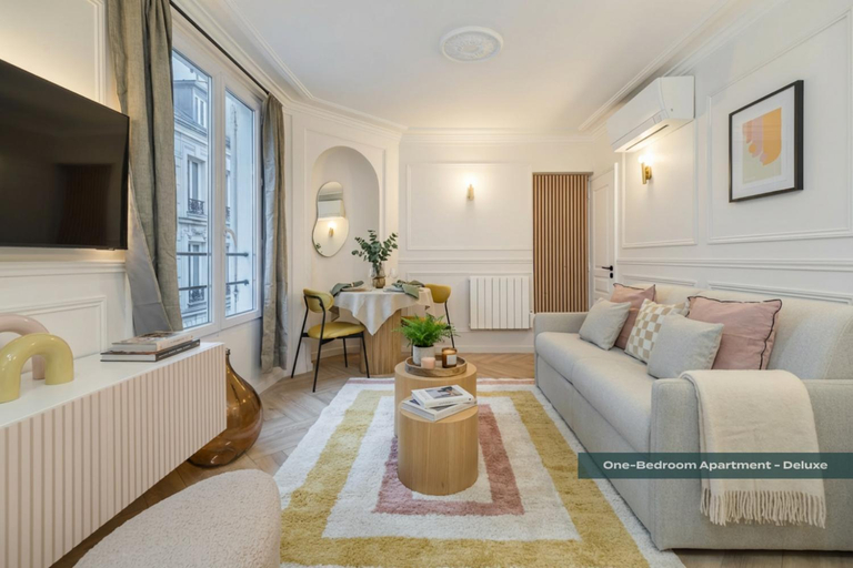 Others 5, PoeticStay - Opera - Hanovre, Paris