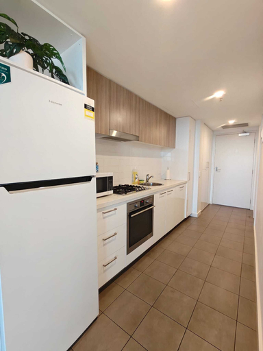 Private kitchen 2, Apartment in Adelaide CBD with parking, Adelaide
