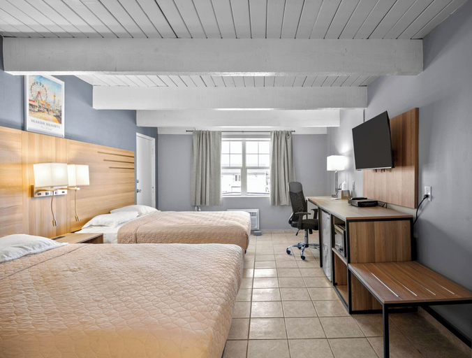 Bedroom 3, Aztec Ocean Resort, Ocean