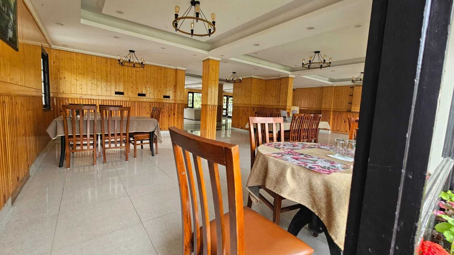 Food & Drinks, Hotel Trvaller Inn, Nainital
