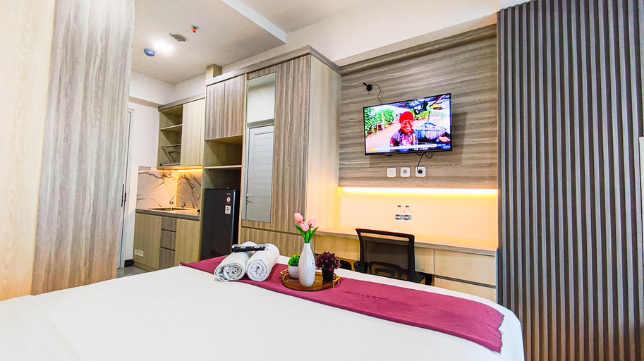 Bedroom 3, Modern Style Studio at Westown View Surabaya Apartment By Travelio, Surabaya